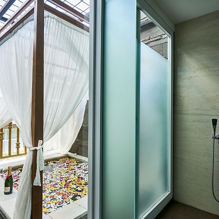 The Crystal Luxury Bay Resort Nusa Dua Нуса-Дуа Экстерьер фото
